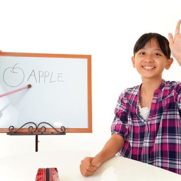 東京で英会話を教えるスクールでは年齢を気にせず楽しく学べます